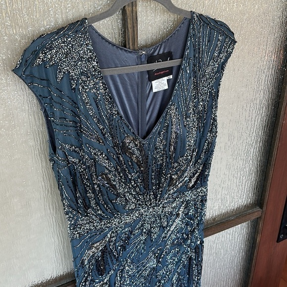 Mac Duggal beaded Cap sleeve gown size 12. NEW $598 sold out - Picture 9 of 17